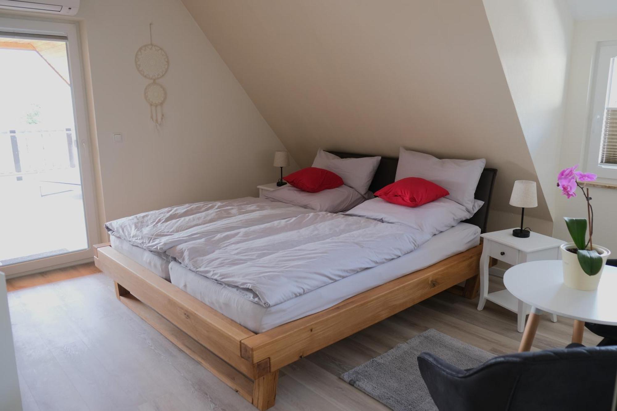 Bonnavista Ferienwohnungen Großheubach Exteriör bild